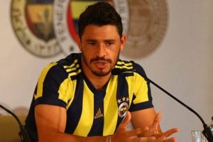 Fenerbah&ccedil;eli Giuliano: "Beraberlik k&ouml;t&uuml; sonu&ccedil; değil"