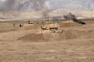 Habur'da zırhlı ara&ccedil;lı taarruz tatbikatı