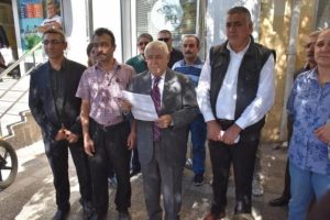 CHP delege se&ccedil;imi istifalara neden oldu
