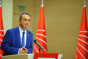 CHP'li Tezcan'dan h&uuml;k&uuml;mete 'OHAL' eleştirisi