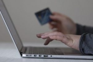 ABD 2027'de internetten 1 trilyon dolar satış bekliyor