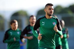 Bursaspor'da Başkan Ali Ay'dan takıma yakın markaj