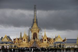 Tayland Kralının yakılacağı saray tamamlandı