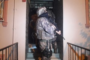 Şafak vakti narkotik operasyonu!