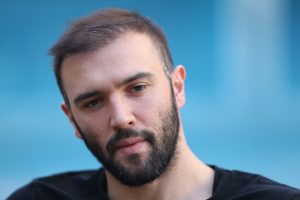 Bursaspor'da Serdar Kurtuluş sahalara d&ouml;neceği g&uuml;n&uuml; sabırla bekliyor