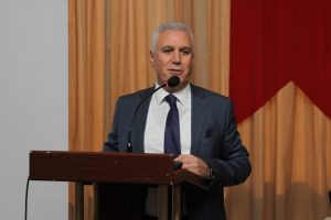 Bozbey, Bursa'da hayatını kaybeden muhtarın son isteğini yerine getiriyor