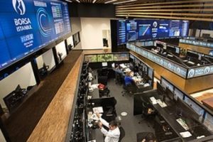 Borsa son bir ayın en y&uuml;kseğinde