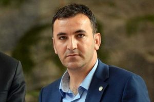 HDP'li Ferhat Enc&uuml;'ye verilen 4 yıl 7 aylık hapis cezası onandı