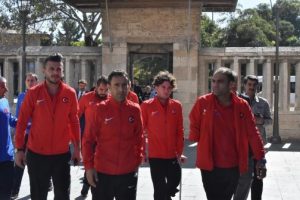 Ampute Milli Futbol Takımı'na Mevlana'da sevgi seli