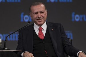 Erdoğan: "İyi iyi, bayağı para kazanıyorlar"