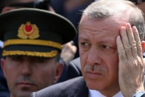 "Cumhurbaşkanı Erdoğan'ın g&uuml;ndeminde erken se&ccedil;im var"