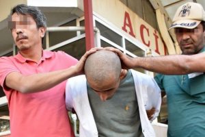 Ka&ccedil;an ter&ouml;rist 'l&ouml;semi hastasıyım' diyerek sa&ccedil;larını kazıtmış