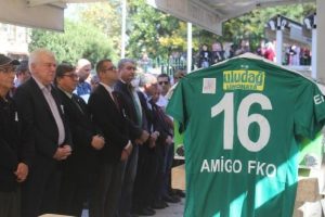 Bursaspor'un efsane amigosu Bursa Ulucami'de son yolculuğuna uğurlandı