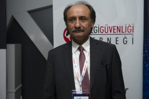 Uzmanlardan sosyal medya kullanıcılarına uyarı