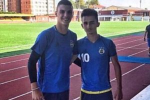 Galatasaray'dan Fenerbah&ccedil;e'ye s&uuml;rpriz transfer