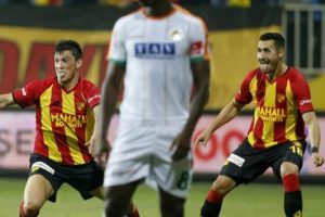 G&ouml;ztepe 3 puanı ka&ccedil;ırdı
