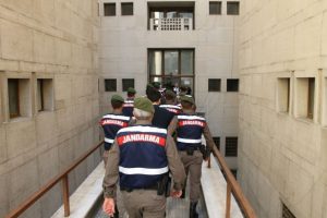Bursa'da FETÖ/PDY operasyonu! Tutuklandılar