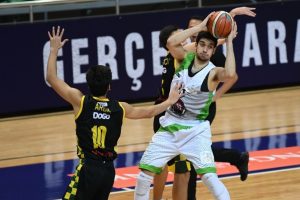 TOFAŞ Gen&ccedil; Takımı 4'te 4 yaptı