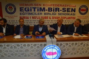 Bursa'da Eğitim-Bir-Sen'den sınav değişikliklerini eleştiri