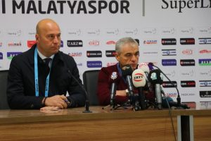 &Ccedil;alımbay: Kendi kalemize attığımız gol bizim i&ccedil;in dezavantaj oldu