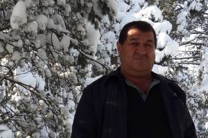 Tartıştığı komşusunu silahla vurup &ouml;ld&uuml;rd&uuml;