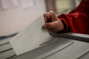 Slovenya'da cumhurbaşkanlığı se&ccedil;imi ikinci tura kaldı