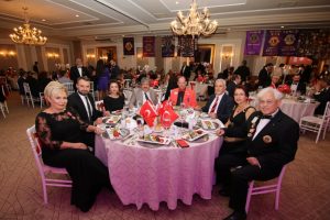 Bursa'da Lions Kul&uuml;pleri cumhuriyetin 94. yılını coşku ile kutladı