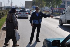 Bursa'da zabıtadan dilenci operasyonu