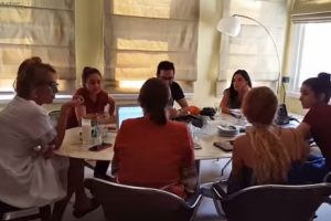 'Hayat Sırları' dizisinin kamera arkasından ilk g&ouml;r&uuml;nt&uuml;!