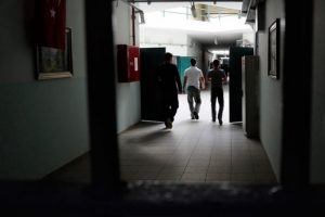 Kapasitesi 207 bin 339 olan cezaevlerinde toplam 229 bin 790 kişi bulunuyor