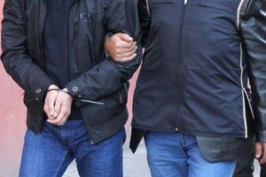 Bing&ouml;l merkezli FET&Ouml; operasyonu: 5 g&ouml;zaltı