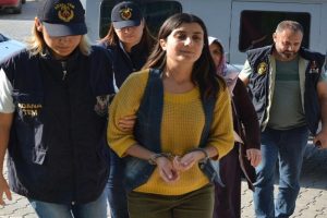 Kandil'de bomba ve silah eğitimi alan ter&ouml;rist tutuklandı