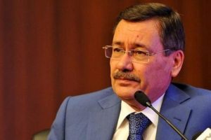 Melih G&ouml;k&ccedil;ek 'veda b&uuml;lteni'ni hazırlattı