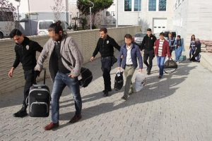 Samsun'da FET&Ouml; operasyonu: 16 g&ouml;zaltı
