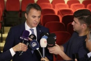 Fikret Orman: Caner'in yaptığını hi&ccedil; beğenmedim ama...