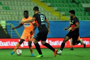 Aytemiz Alanyaspor &uuml;st tura y&uuml;kseldi