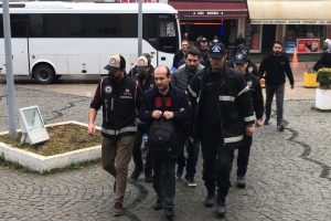 Bursa'da Bylock'&ccedil;u 9 kişi adliyeye sevk edildi