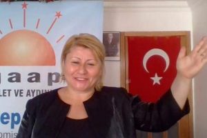 Akşener'den &ouml;nce davrandı, 2017'nin ilk partisini d&uuml;n kurdu!