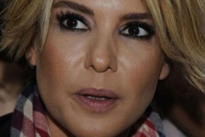 G&uuml;lben Ergen'in cep telefonuna &ouml;l&uuml;m mesajları atan iki kişi g&ouml;zaltına alındı