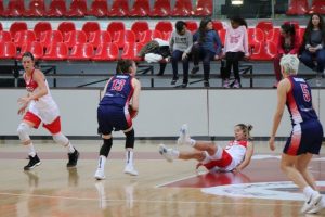 AG&Uuml; Spor, Polonya ekibini mağlup etti