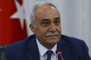 Bakan Fakıbaba'ya Başbakanlık şoku!