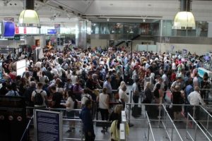 İstanbul havalimanlarını 9 ayda 71 milyon yolcu kullandı
