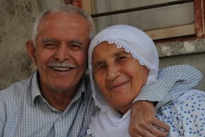 Tek bir g&ouml;z iki hayatı da aydınlatıyor