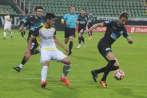 Giresunspor sahasında turladı