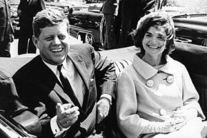 Kennedy suikastının belgeleri a&ccedil;ıklandı