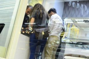 R&uuml;zgar Erko&ccedil;lar a&ccedil;ıkladı: 'Altınları bozdurmadık'