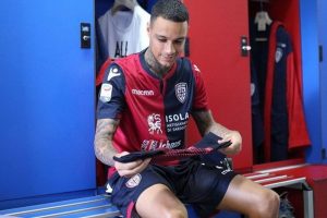 Van der Wiel yokları oynuyor