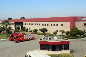 Tekstil fabrikasında gaz sızıntısı! &Ccedil;ok sayıda iş&ccedil;i...