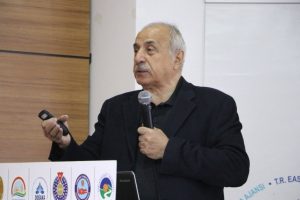 "Ceviz yiyen erkek karısına zulmetmez"