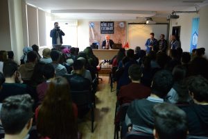 Bursa Yıldırım'da 'K&ouml;klere Tutunmak' buluşmaları s&uuml;r&uuml;yor